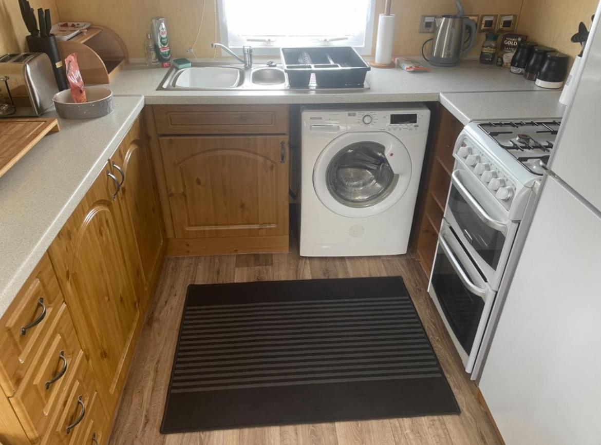 Spacious Luxury Escape With Sea Views And Pet Friendly At Clarach Bay Aberystwyth Exteriér fotografie