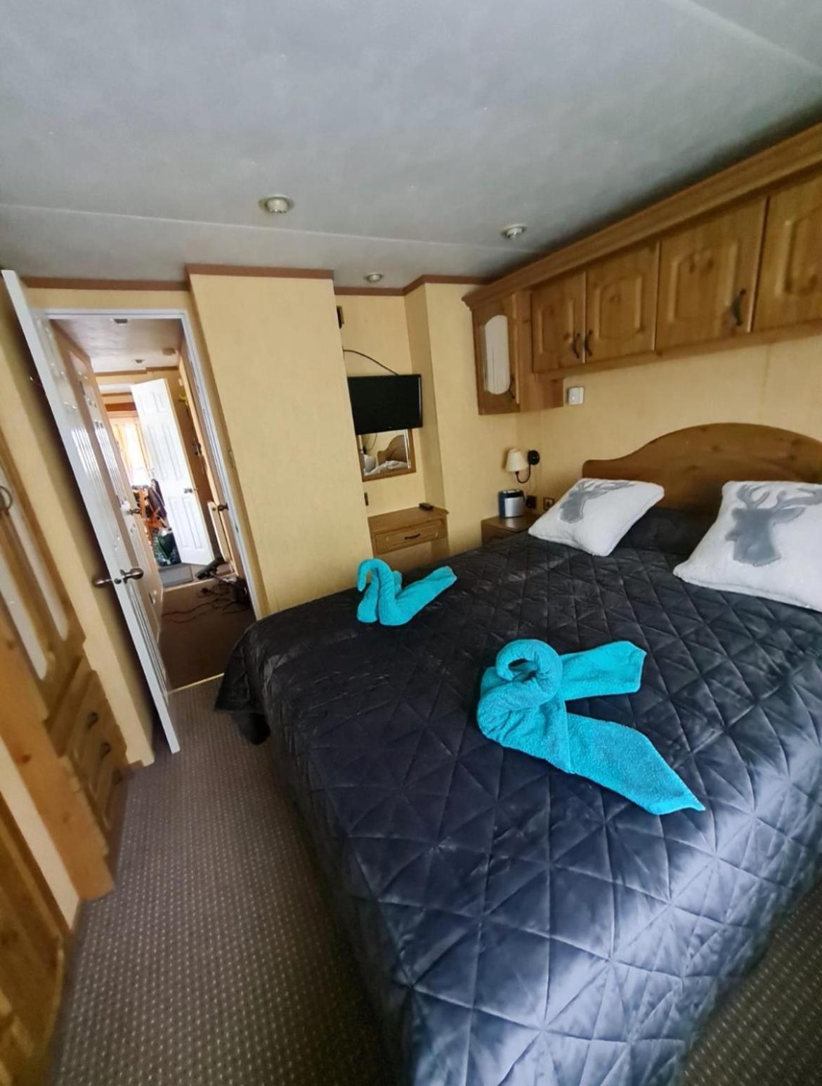 Spacious Luxury Escape With Sea Views And Pet Friendly At Clarach Bay Aberystwyth Exteriér fotografie