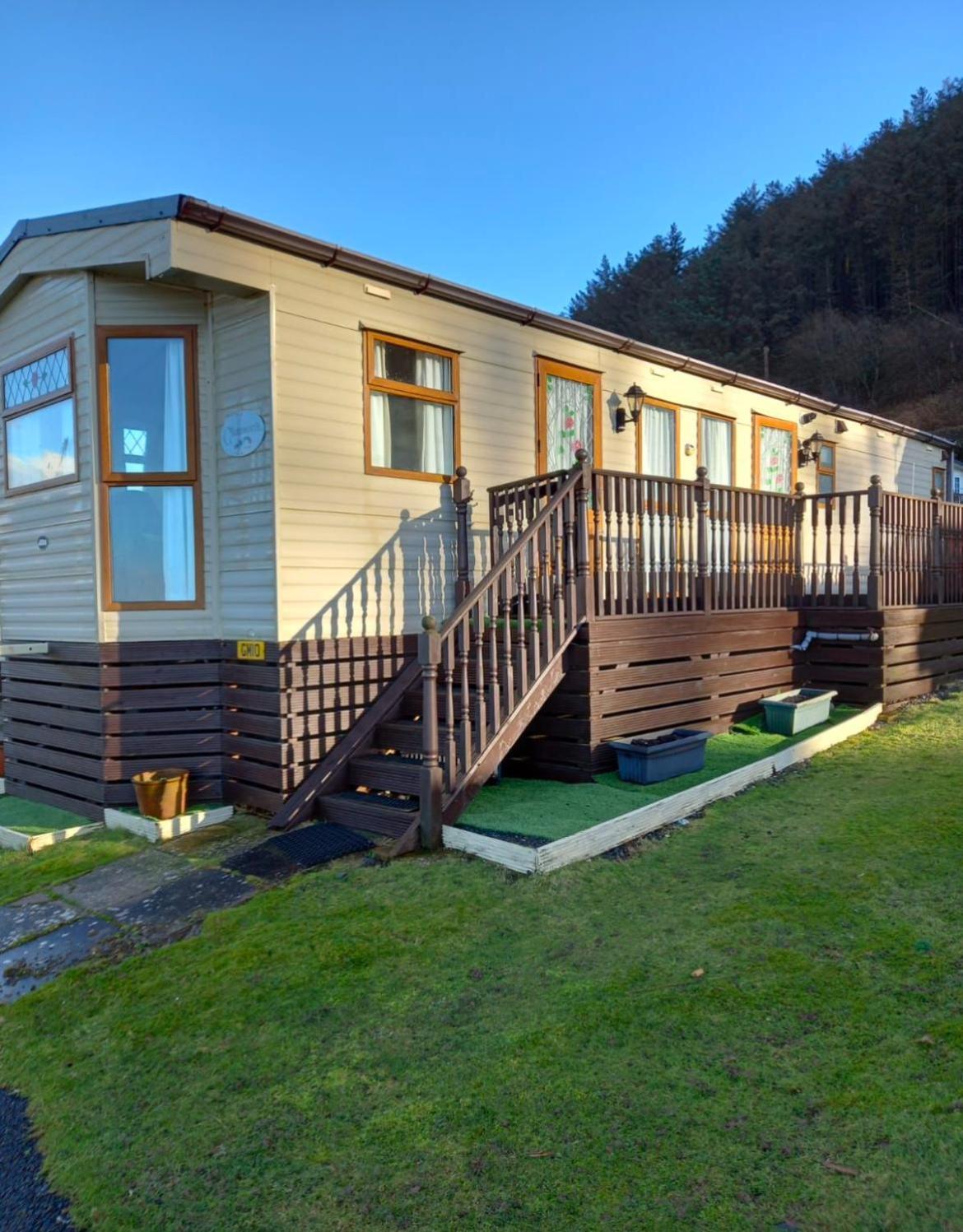 Spacious Luxury Escape With Sea Views And Pet Friendly At Clarach Bay Aberystwyth Exteriér fotografie