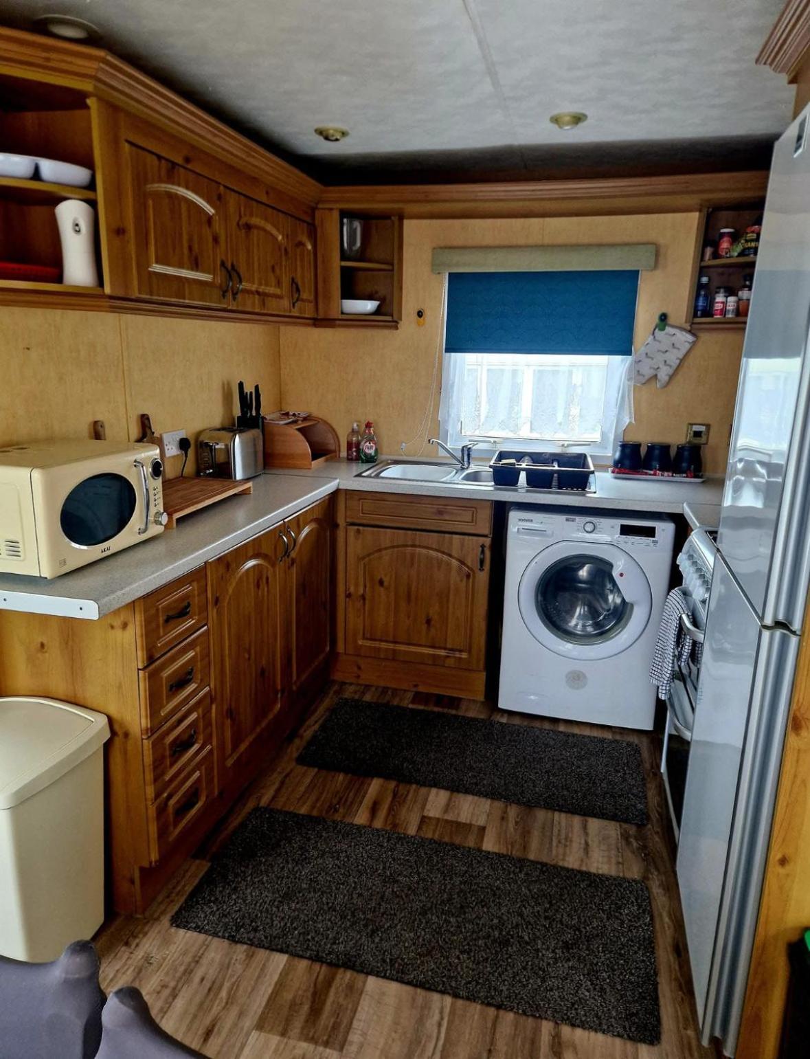 Spacious Luxury Escape With Sea Views And Pet Friendly At Clarach Bay Aberystwyth Exteriér fotografie